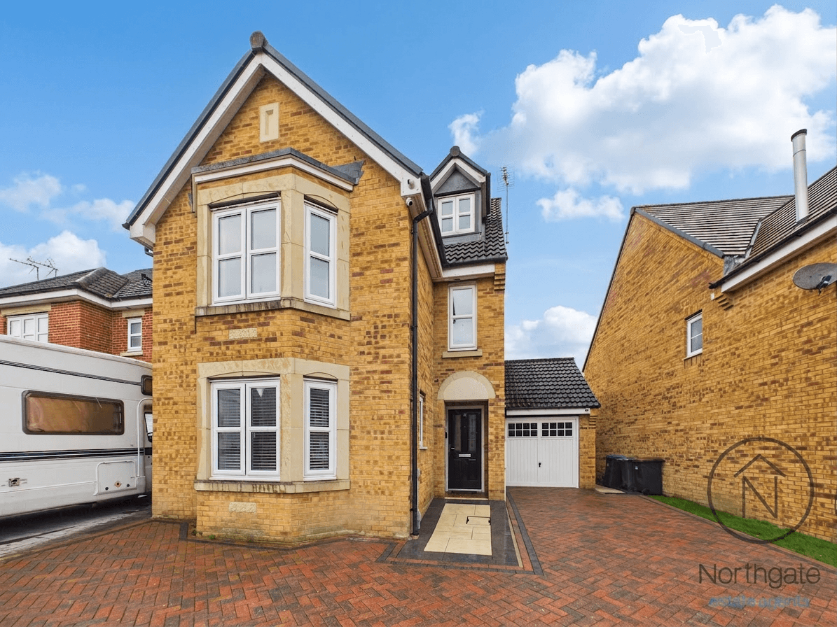 Wakenshaw Drive, Newton Aycliffe, Newton Aycliffe, DL5 4ZF